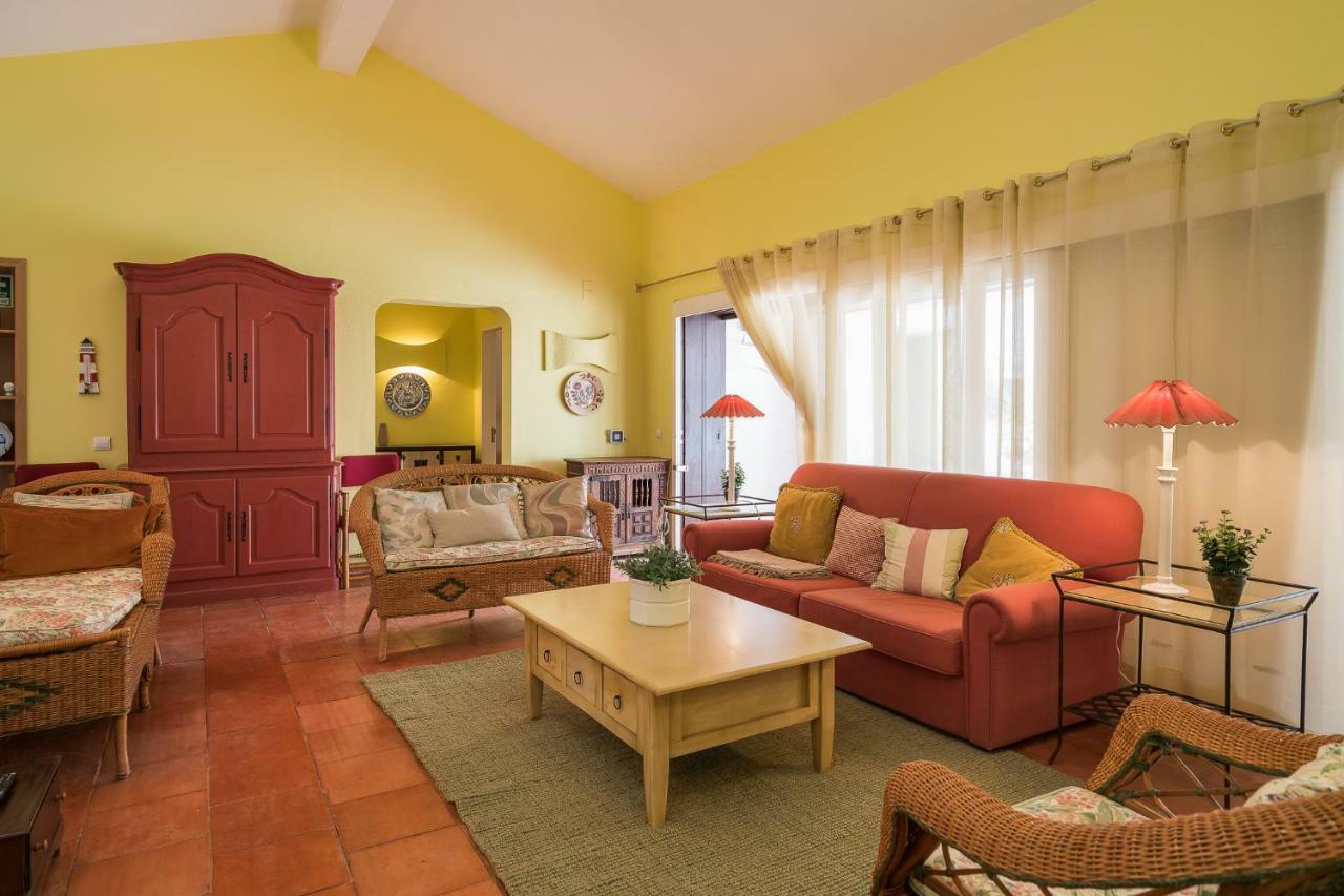 Bmyguest - Falesia Beach Villa アルブフェイラ エクステリア 写真